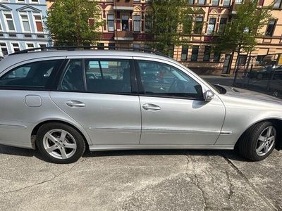 Mercedes E280