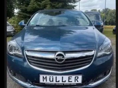 Gebraucht Opel Insignia 120 PS (88 kW) 2015 Blau Limousine