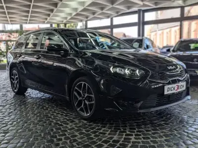 Gebraucht Kia Ceed Sportswagon Spirit 140 PS (102 kW) 2025 Schwarz Kombi