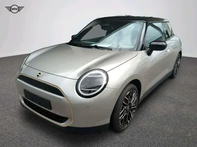 Gebraucht Mini Cooper Favoured 135 kW (184 PS) 2025 Grau Kleinwagen
