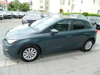 Neu Seat Ibiza Style 116 PS (85 kW) 2025 Fjordblau Kleinwagen