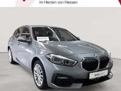 Gebraucht BMW 120 Advantage 190 PS (139 kW) 2022 Skyscraper grau metallic Kleinwagen