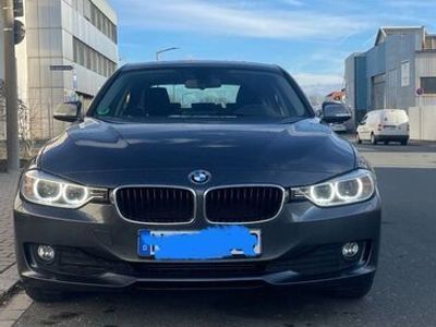 gebraucht BMW 318 d Model 3013