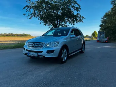 Gebraucht Mercedes ML320 AMG 224 PS (164 kW) 2007 Silber SUV