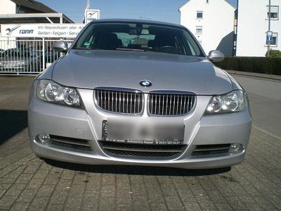 BMW 325