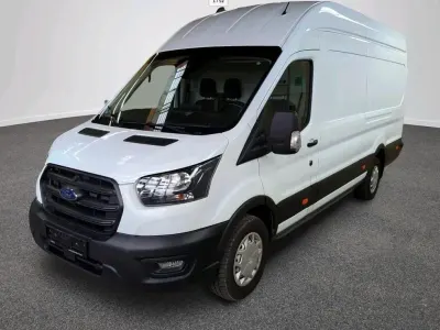 Gebraucht Ford Transit Trend 170 PS (125 kW) 2023 Frozen white Van / Kleinbus