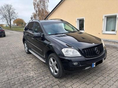 Mercedes ML320