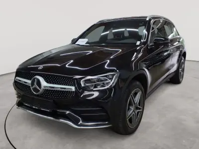 Gebraucht Mercedes GLC300de AMG line 194 PS (142 kW) 2022 Obsidianschwarz metallic SUV