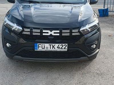 Gebraucht Dacia Jogger Expression 101 PS (74 kW) 2024 Schwarz Van / Kleinbus