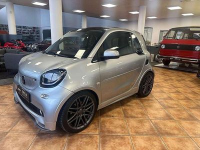 Cool silver Gebraucht 2019 Smart ForTwo Coupé Brabus Xclusive Coupé | 25.999 € (Teuer)