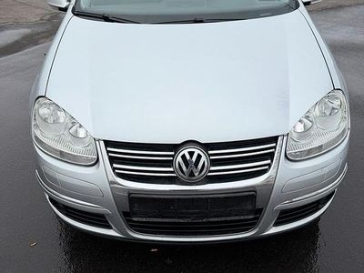 Gebraucht VW Golf V 105 PS (77 kW) 2008 Silber Kombi