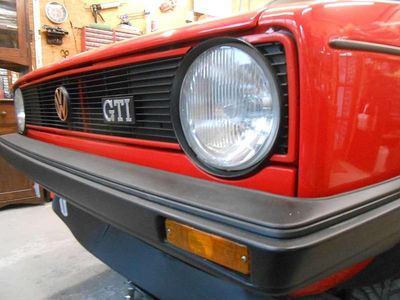 Gebraucht VW Golf II GTI 111 PS (81 kW) 1983 Rot Kleinwagen