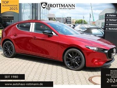 Neu Mazda 3 Homura-Line 140 PS (102 kW) 2025 Rot Limousine