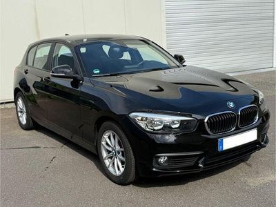 Schwarz Gebraucht 2018 BMW 118 Kleinwagen | 19.635 € (Fairer Preis)