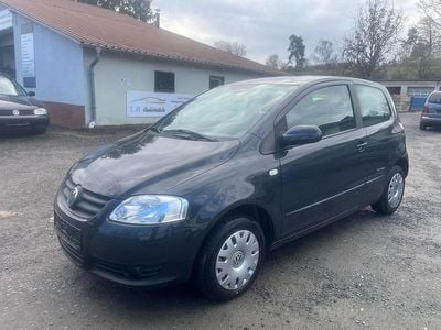 Gebraucht VW Fox 54 PS (39 kW) 2009 Grau Kleinwagen