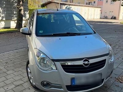 Opel Agila