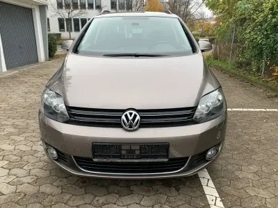 Gebraucht VW Golf Plus Cross Life 86 PS (63 kW) 2013 Braun Van / Kleinbus