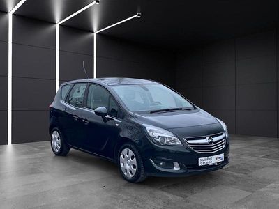 Schwarz Gebraucht 2014 Opel Meriva Innovation Van / Kleinbus | 5.790 € (Fairer Preis)