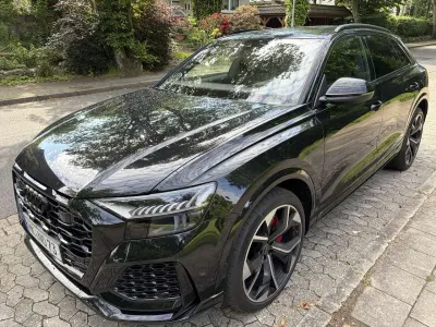 Gebraucht Audi Q8 600 PS (441 kW) 2024 Schwarz SUV