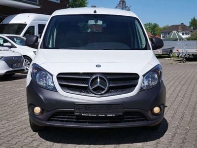 Mercedes Citan 111