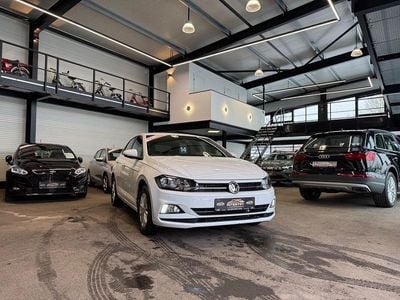 Gebraucht VW Polo Highline 95 PS (69 kW) 2018 Weiß Kleinwagen