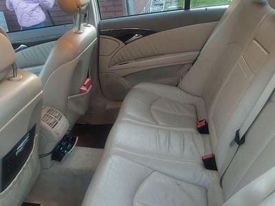 Gebraucht Mercedes E320 Avantgarde 224 PS (164 kW) 2004 Gold Limousine