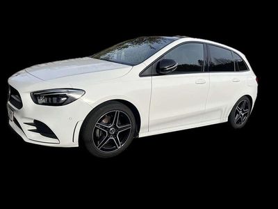 Weiß Gebraucht 2019 Mercedes B200 AMG Van / Kleinbus | 21.600 € (Fairer Preis)