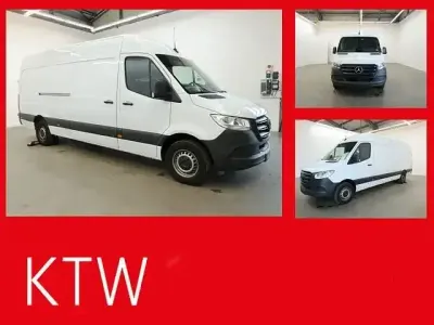 Gebraucht Mercedes Sprinter 170 PS (125 kW) 2025 Arktikweiss Van