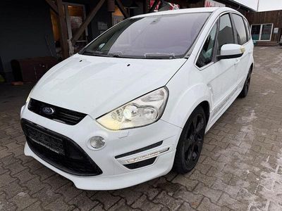 Weiß Gebraucht 2012 Ford S-MAX ST-Line Van / Kleinbus | 6.890 € (Fairer Preis)
