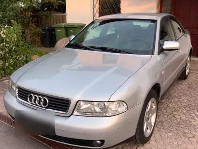 Gebraucht Audi A4 101 PS (74 kW) 1999 Silber Limousine