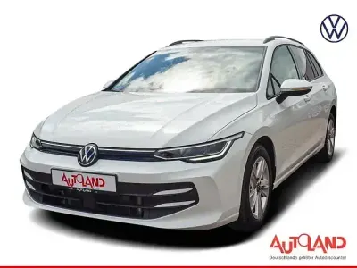 Gebraucht VW Golf VIII 116 PS (85 kW) 2025 Weiß Kombi