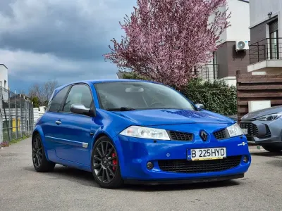 Gebraucht Renault Mégane 224 PS (164 kW) 2008 Blau