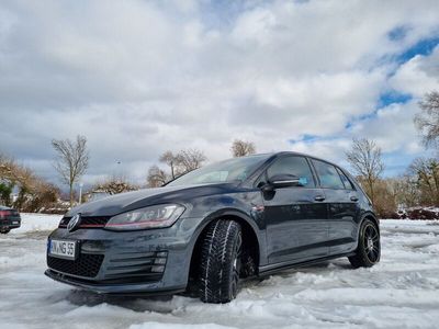 gebraucht VW Golf 2.0 TSI BMT GTI Performance