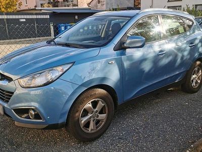 Gebraucht Hyundai Tucson 134 PS (98 kW) 2013 Blau SUV