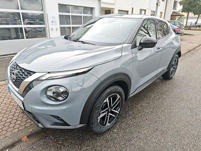 Neu Nissan Juke N-Connecta 114 PS (83 kW) 2026 Grau SUV