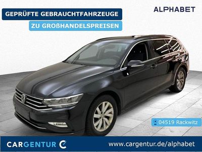 Gebraucht VW Passat Business 150 PS (110 kW) 2023 Deep black perleffekt (metallic) Kombi