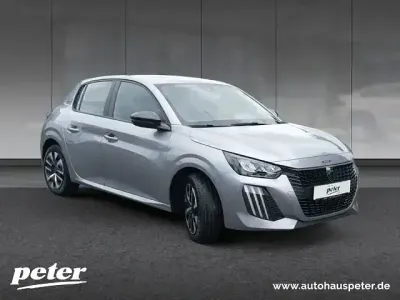 Gebraucht Peugeot 208 Style 101 PS (74 kW) 2025 Met. artense silber Kleinwagen
