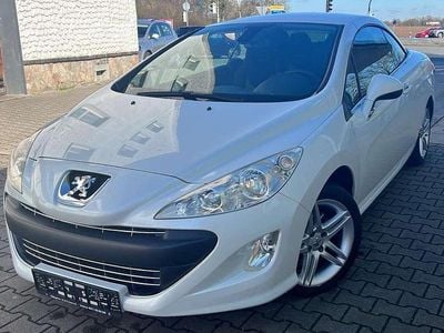 Gebraucht Peugeot 308 CC Premium 156 PS (114 kW) 2010 Lack weiss perlglänzend Cabrio