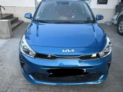 Gebraucht Kia Rio Platinum Edition 120 PS (88 kW) 2023 Blau Kleinwagen
