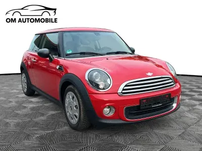 Käytetty Mini ONE 98 HP (72 kW) 2012 Punainen Viistoperä