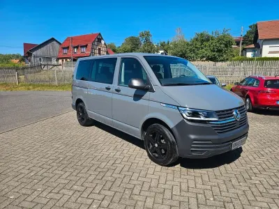 Gebraucht VW Caravelle 150 PS (110 kW) 2021 Grau Van