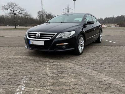 Schwarz Gebraucht 2011 VW Passat Limousine | 5.700 € (Fairer Preis)