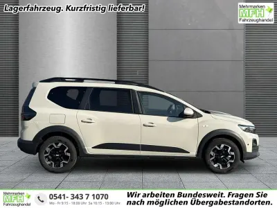 Neu Dacia Jogger Journey 158 PS (116 kW) 2026 Sandstonebeige Van / Kleinbus