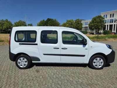 Gebraucht Renault Kangoo 44 kW (60 PS) 2019 Weiß Van / Kleinbus