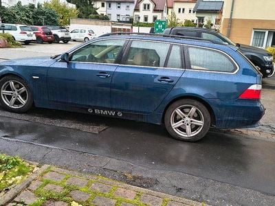 BMW 523