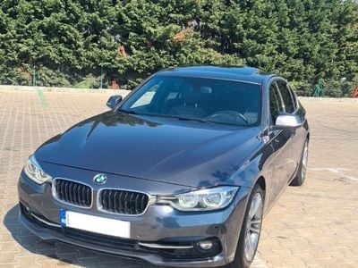 BMW 330e