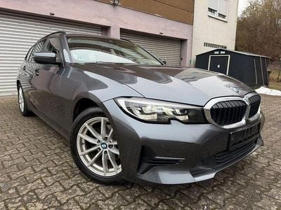 Gebraucht BMW 320 Advantage 190 PS (139 kW) 2019 Grau Kombi