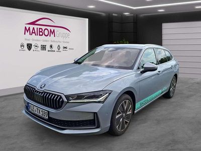 Aluminium silber metallic Gebraucht 2025 Skoda Superb Selection Kombi | 45.900 € (Teuer)