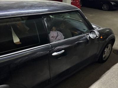 Second-hand Mini ONE 90 CP (66 kW) 2005 Negru Hatchback