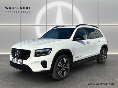 Mercedes GLB220